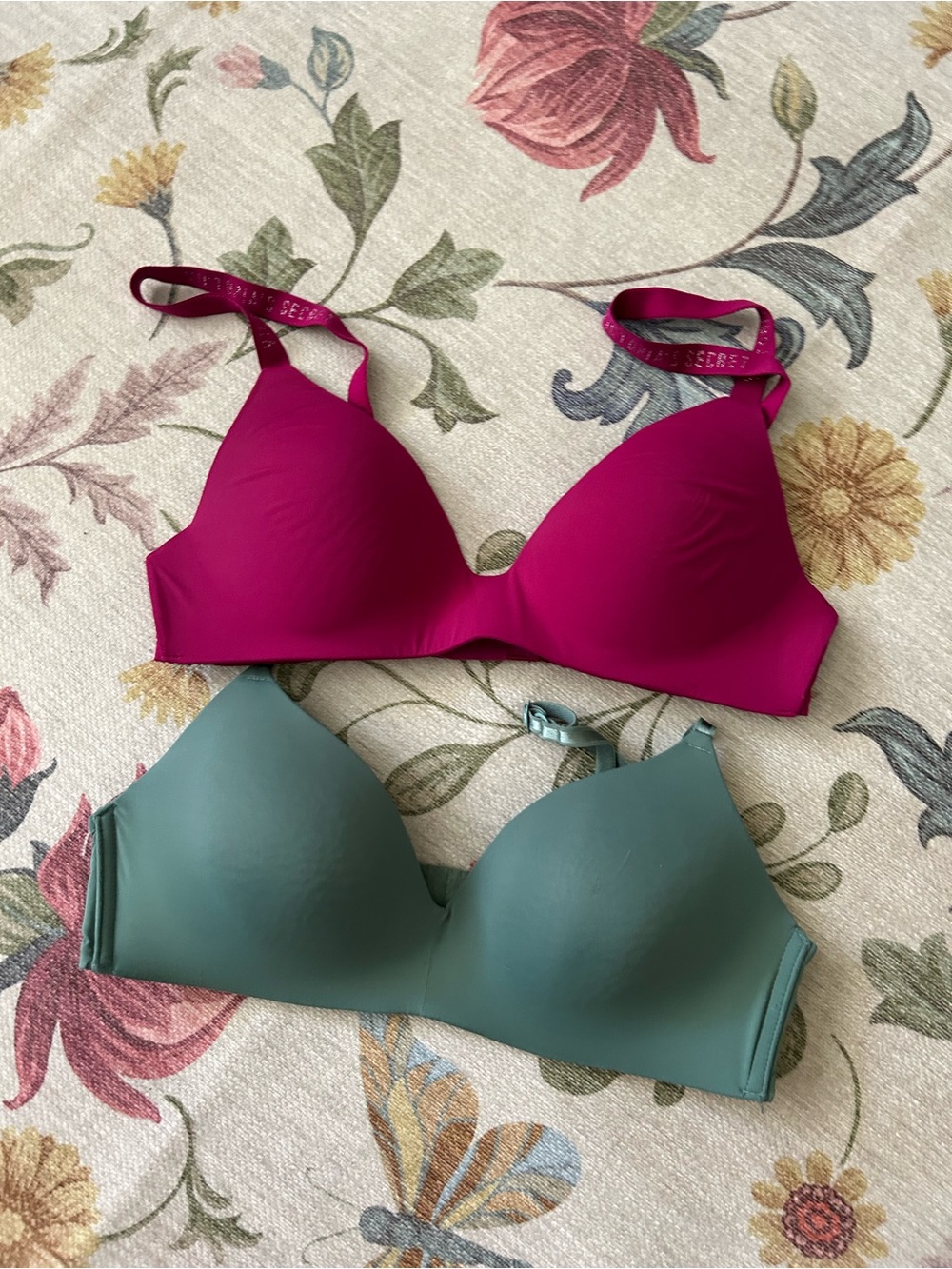 34B bra bundle - Picture 3 of 6
